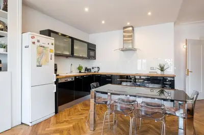 Cuisine ou kitchenette dans l'établissement Saxe And The City , Downtown Lyon