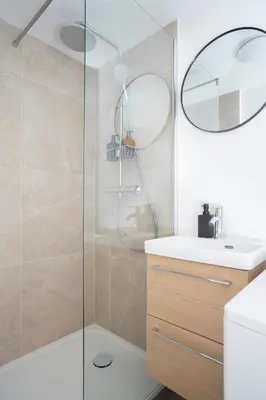 Salle de bains dans l'établissement Le Cocon Lyonnais