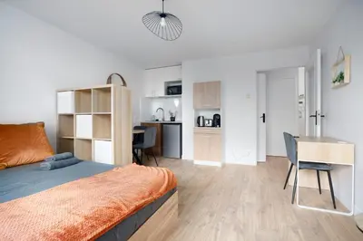 Cuisine ou kitchenette dans l'établissement Le Cocon Lyonnais