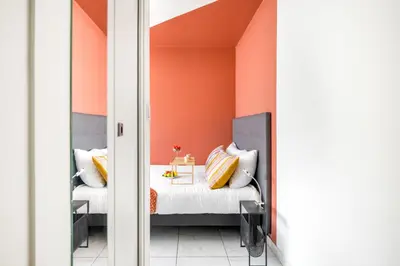 Coin salon dans l'établissement BnGo l La Parenthèse Gare PartDieu l 2 personnes