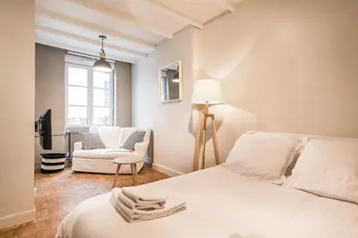 Un ou plusieurs lits dans un hébergement de l'établissement Smartstay Elegant - Perrache