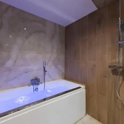 Spa & Relaxation 15 min de Lyon - Noomi Suite