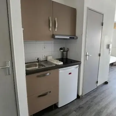Cosy Studio Monplaisir Lumière Metro Lyon 8