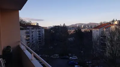 Vue générale sur la montagne ou vue sur la montagne depuis l'appartement