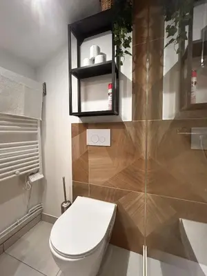 Salle de bains dans l'établissement T3 Chaleureux à 250m de la gare - 10 min du centre