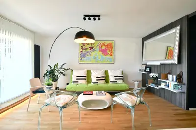 Coin salon dans l'établissement Chambre spacieuse et calme, chez Citizen Q