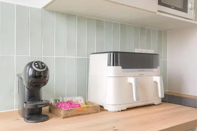 Cuisine ou kitchenette dans l'établissement T3 Lumineux & calme Proche Transports Lyon EST