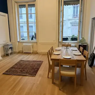 Quiet comfortable apartment