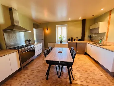 Cuisine ou kitchenette dans l'établissement Gîte de l'auberge