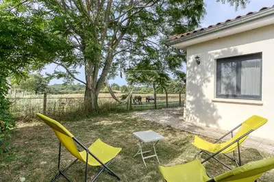 Jardin de l'établissement charmante maison à la campagne