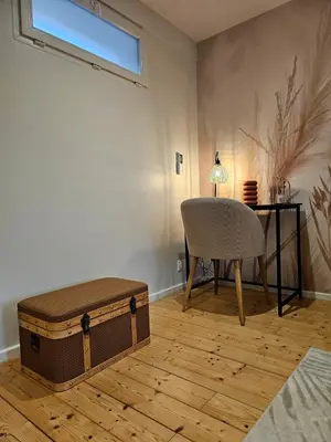 Coin salon dans l'établissement La parenthèse des Monts