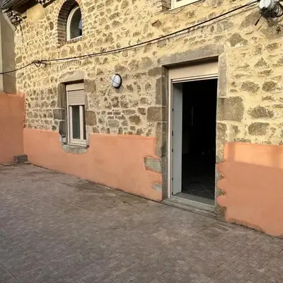 Duplex spacieux au centre du village 205