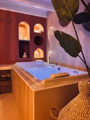 Plan de l'établissement Suite Bali Prestige- SPA & Sauna