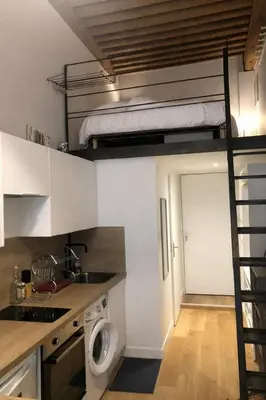 Cuisine ou kitchenette dans l'établissement Le Joseph Métro Hôtel de Ville