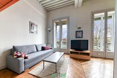 Coin salon dans l'établissement Escapade cosy au cœur de Lyon