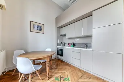 Cuisine ou kitchenette dans l'établissement Escapade cosy au cœur de Lyon