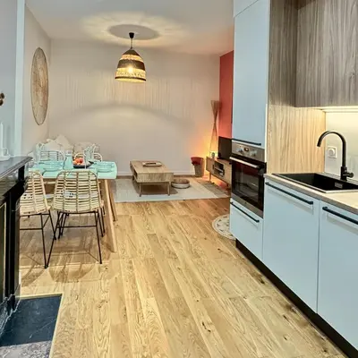 Cuisine ou kitchenette dans l'établissement Le Temps d'une Pause
