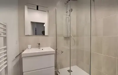 Salle de bains dans l'établissement PARAKALO - PartDieu l Bureau l Calme by Dreamy Flat Lyon