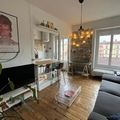 Bright studio in Lyon ideal for two people