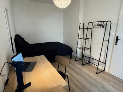 Un ou plusieurs lits dans un hébergement de l'établissement St Fons-Proche de Lyon, 6 chambres, rénové