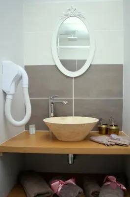 Salle de bains dans l'établissement Aux Pierres Magiques