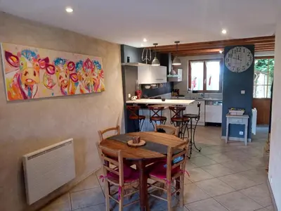 Cuisine ou kitchenette dans l'établissement L' étable du gué