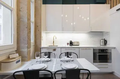 Plan de l'établissement DIFY Apartment 2BR-4P - Quatre Chapeaux -Centre ville