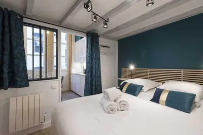 Plan de l'établissement DIFY Apartment 2BR-4P - Quatre Chapeaux -Centre ville