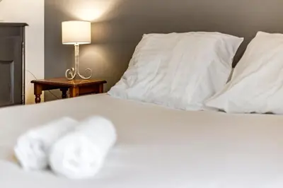 Un ou plusieurs lits dans un hébergement de l'établissement Appartement lumineux Charpennes 2 chambres+ Balcon