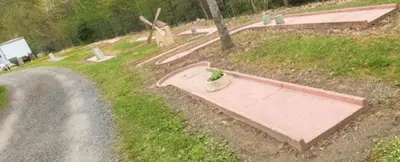 Jardin de l'établissement Camping du moulin