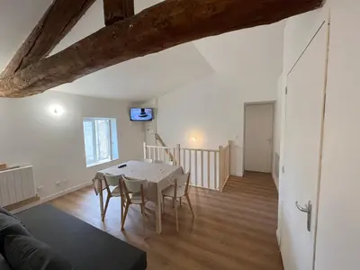 Télévision ou salle de divertissement dans l'établissement Signature Apartment