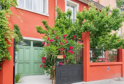 Jardin de l'établissement Lyon Urban Cocoon Gîte urbain eco-responsable