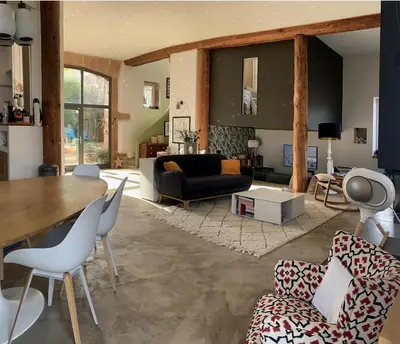 Coin salon dans l'établissement Golden Stone House With View Of Mont Blanc