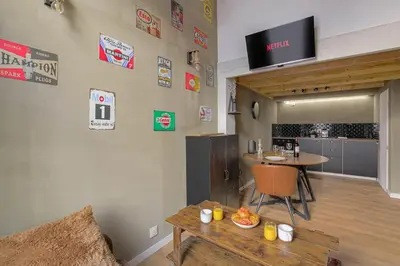 Cuisine ou kitchenette dans l'établissement Loft Industriel & Vintage