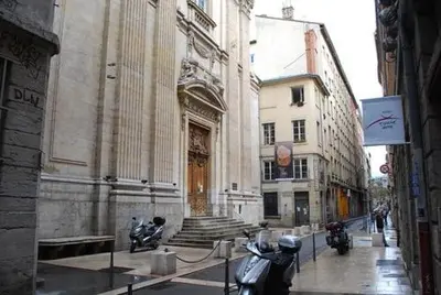 Quartier de l'appartement ou autre quartier proche