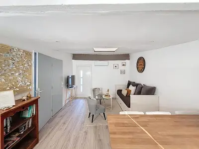 Coin salon dans l'établissement L'Espérance - Gîte Sauveur - Terrasse et parking privé