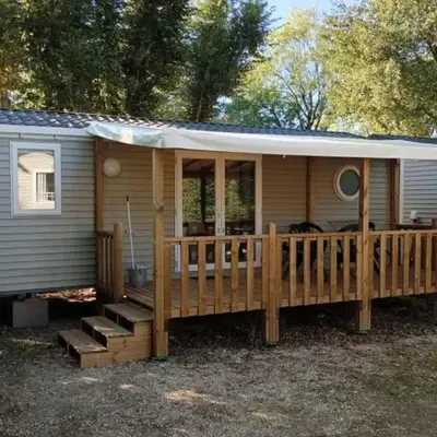 Mobil-home avec terrasse pour 6 personnes - API-1-52-1404