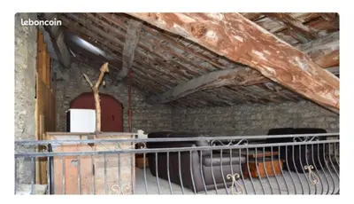 Coin salon dans l'établissement Maison Terreaux