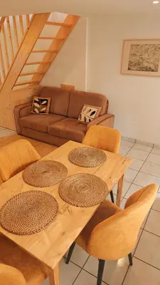 Coin salon dans l'établissement L'orée du vignoble