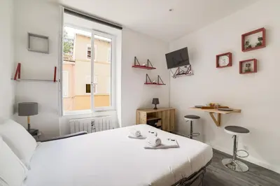Un ou plusieurs lits dans un hébergement de l'établissement GuestReady - Little Gem near Part-Dieu