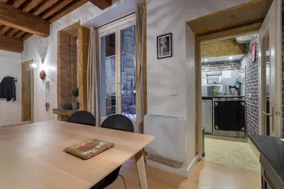 Cuisine ou kitchenette dans l'établissement Le 27 L
