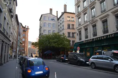 Quartier de l'appartement ou autre quartier proche