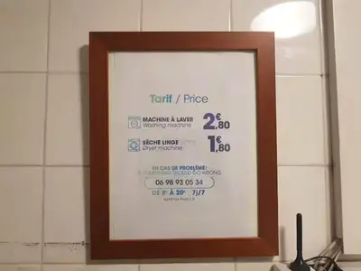Certificat, récompense, panneau ou autre document affiché dans l'établissement Sunny Dream - Centre Lyon, idéal visite ou travail, Wifi, métro à 120 mètres