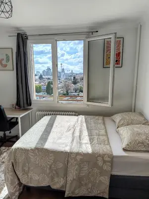 Un ou plusieurs lits dans un hébergement de l'établissement Chambre