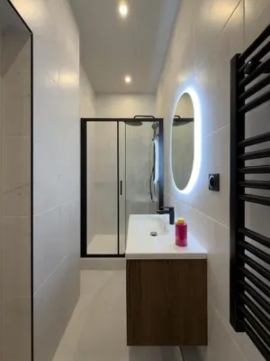 Salle de bains dans l'établissement Le Célestin - Signature Urbaine
