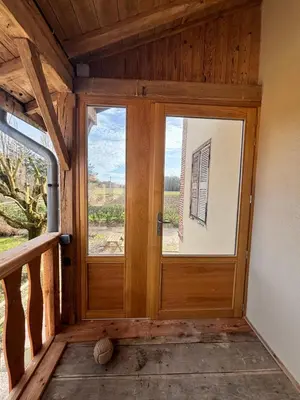 Balcon ou terrasse dans l'établissement Gîte du Domaine du Pin