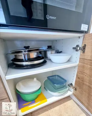 Cuisine ou kitchenette dans l'établissement Parenthèse en Dombes Maison au calme avec jardin