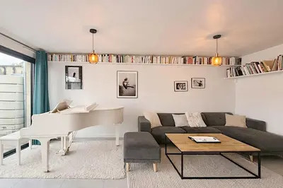 Coin salon dans l'établissement Au Tempo Beaujolais