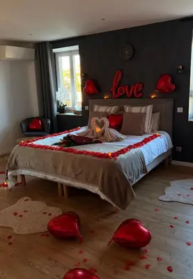 Un ou plusieurs lits dans un hébergement de l'établissement Hammam du château