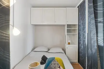 Un ou plusieurs lits dans un hébergement de l'établissement Superbe apt Lyon 8ème Terrasse parking privé